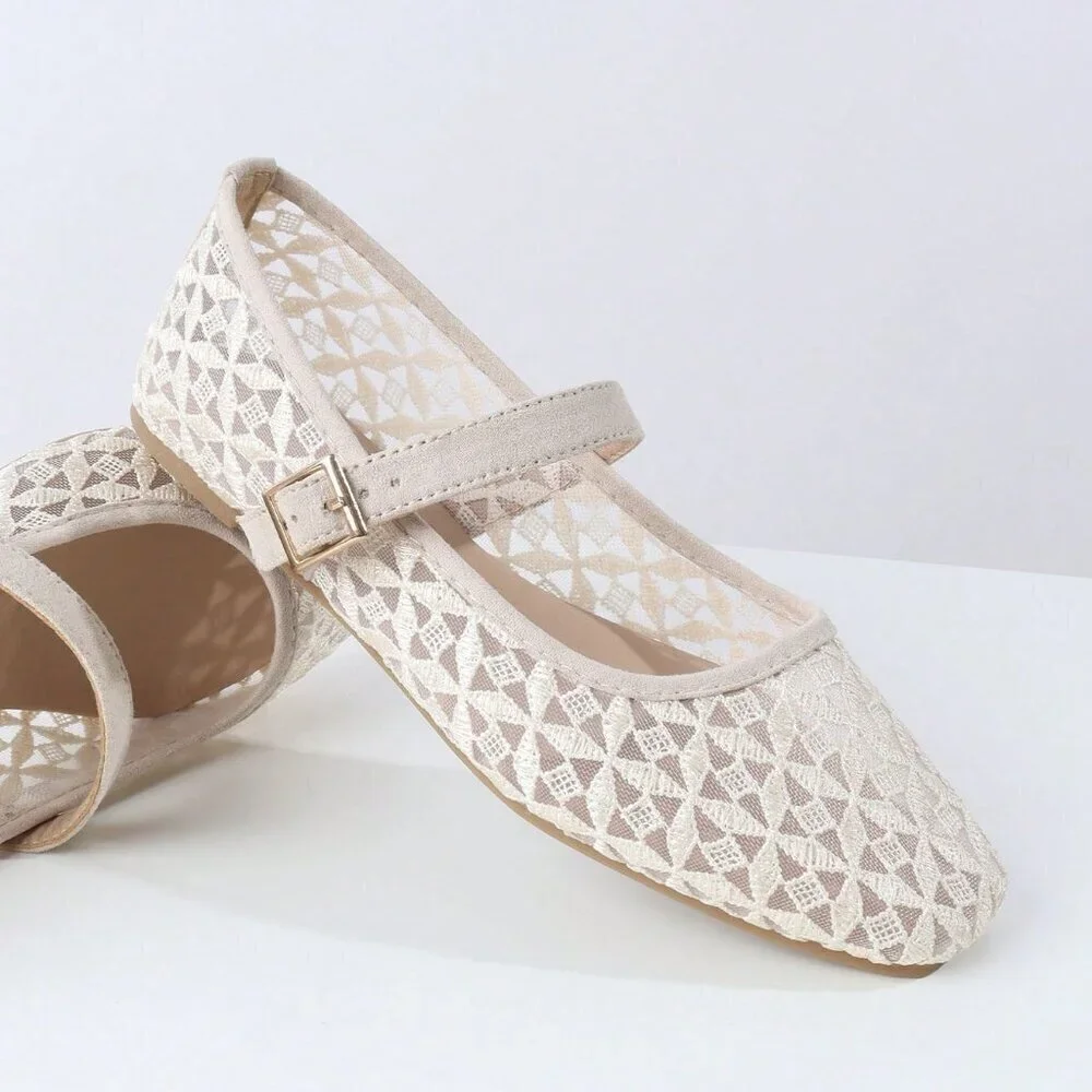Apricot Elegant Women's Hollow Out Slip-On Flats - Picture 2 of 7